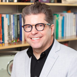 INTERNATIONAL CINEMA